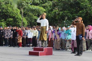 upacara hardiknas